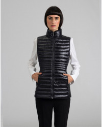 CHALECO PLUMAS NEGRO