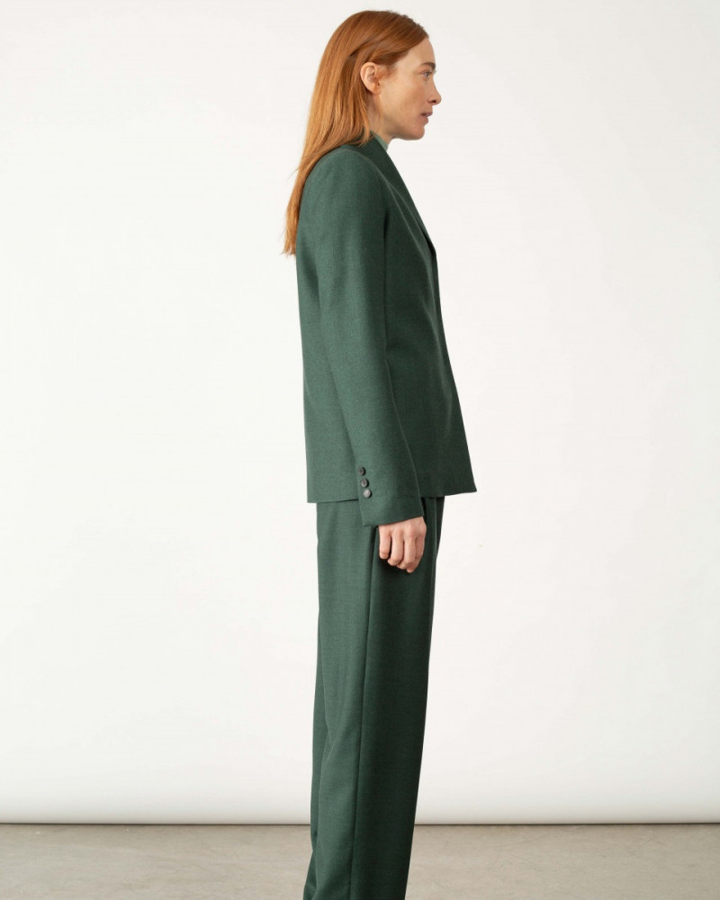 PANTALÓN PLIEGUES OBLICUOS