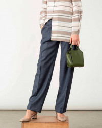 PANTALÓN PLIEGUES OBLICUOS