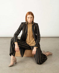 PANTALÓN ESTAMPADO RAYAS